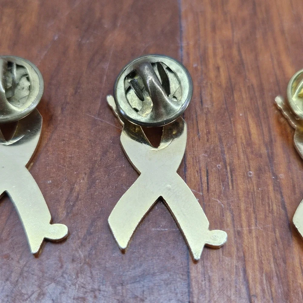 Pink Ribbon Breast Cancer‎ Awareness Golf Club Lapel Pin Gold Tone Set Of 3